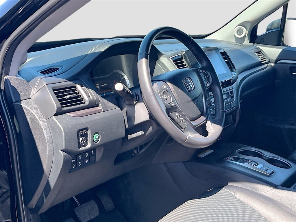 Used 2023 Honda Ridgeline RTL-E image 9