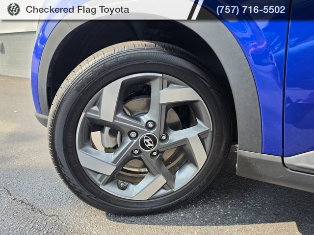 Used 2024 Hyundai Venue SEL FWD image 9