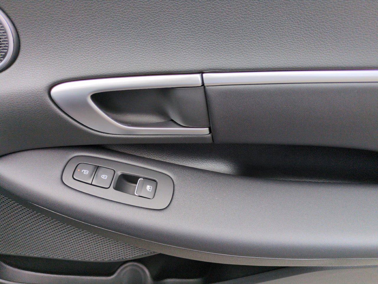 New 2026 Hyundai Sonata SEL FWD image 30