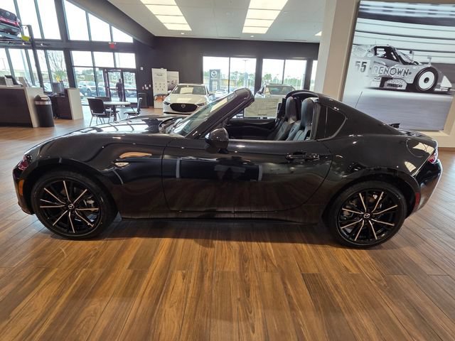 New 2026 MAZDA MX-5 Miata RF Grand Touring RWD image 2