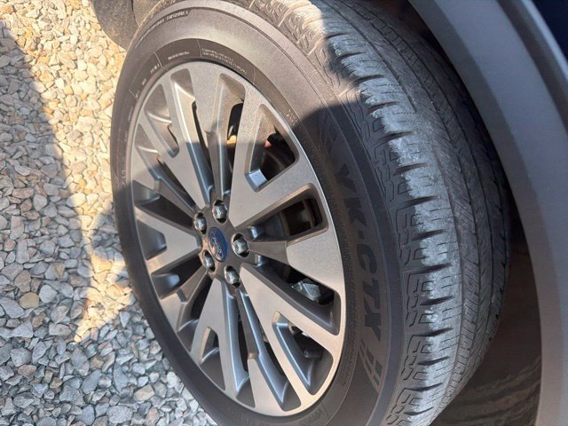 Used 2022 Ford Escape Titanium AWD/4WD image 33