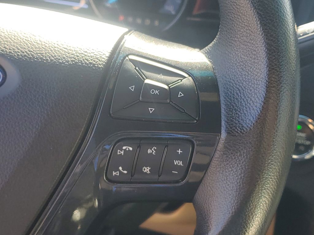 Used 2017 Ford Explorer XLT w/ Equipment Group 202A image 28