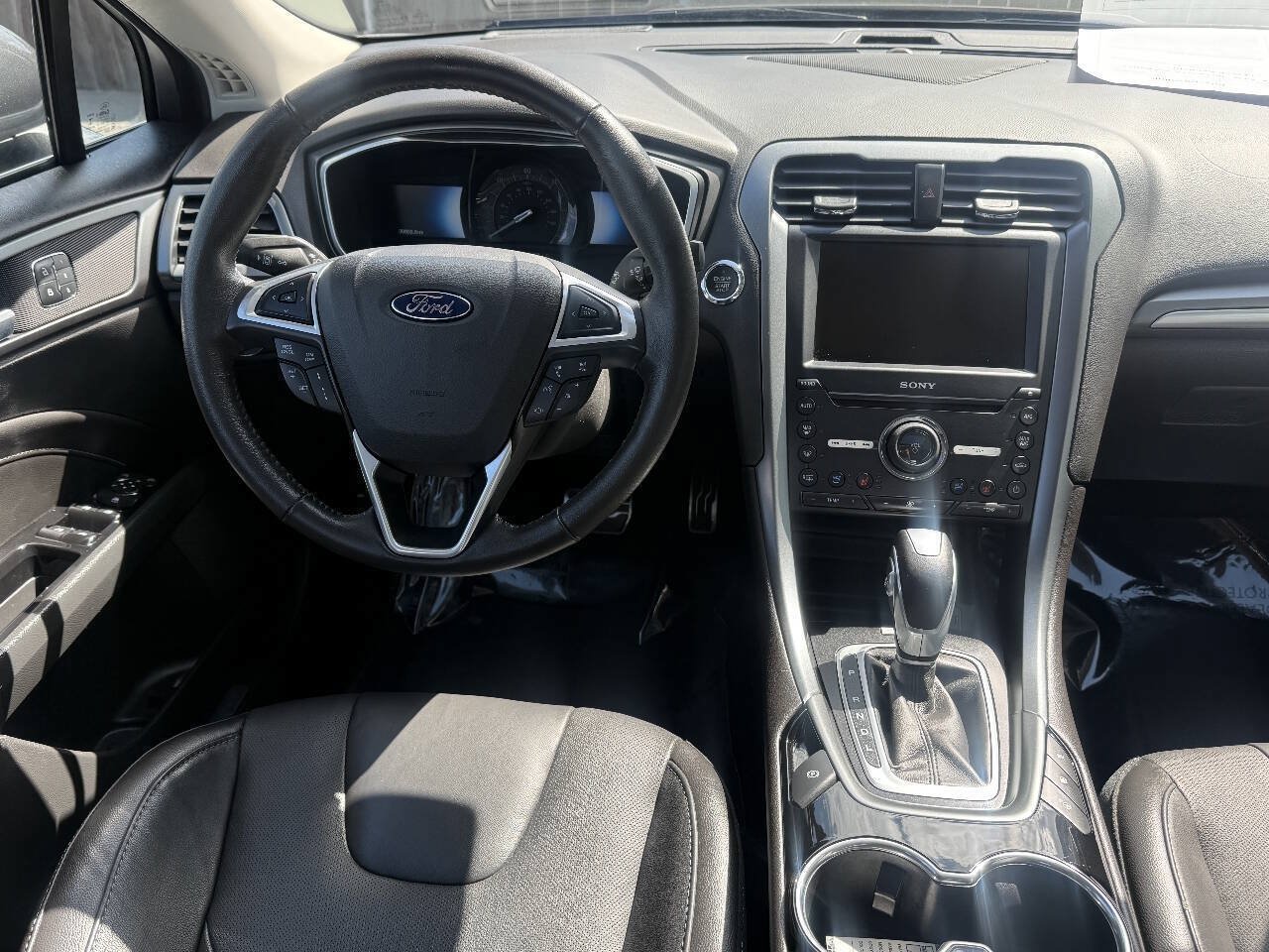 Used 2016 Ford Fusion Energi Titanium w/ Driver Assist Package FWD image 8