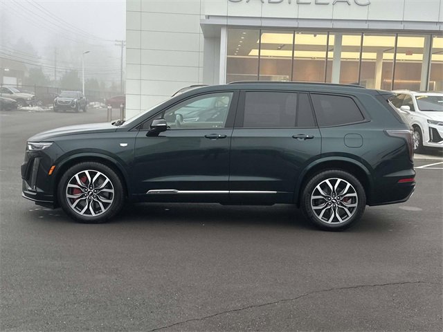 Used 2024 Cadillac XT6 Sport w/ Platinum Package image 10