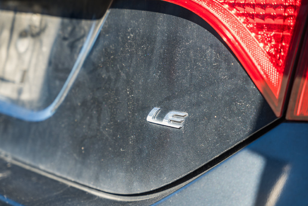 Used 2016 Toyota Corolla LE FWD image 7
