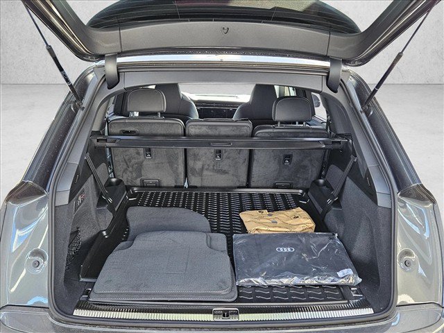 New 2026 Audi SQ7 Premium Plus AWD/4WD image 24
