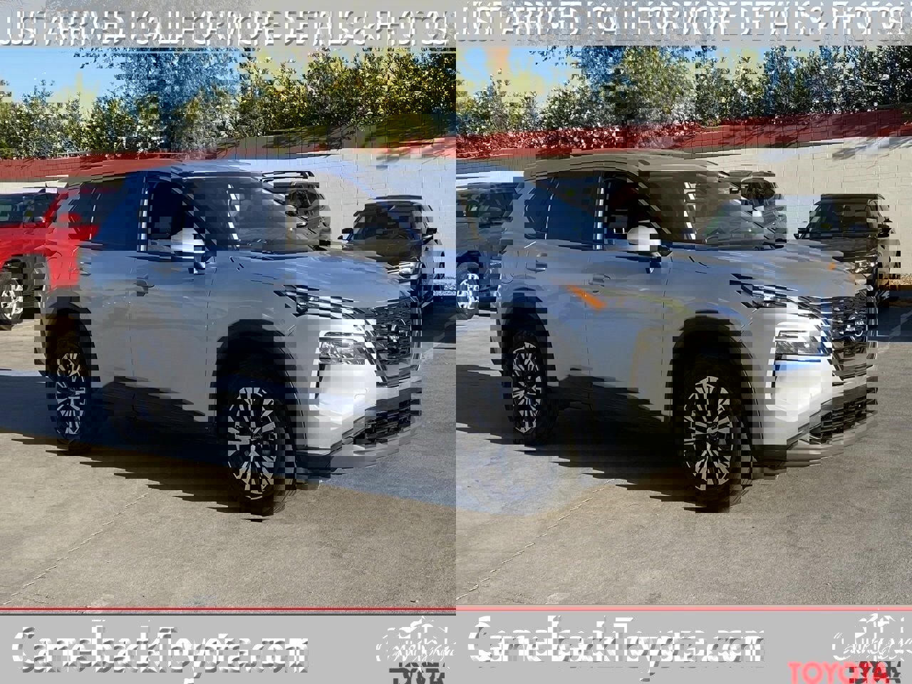 Used 2023 Nissan Rogue SV image 1