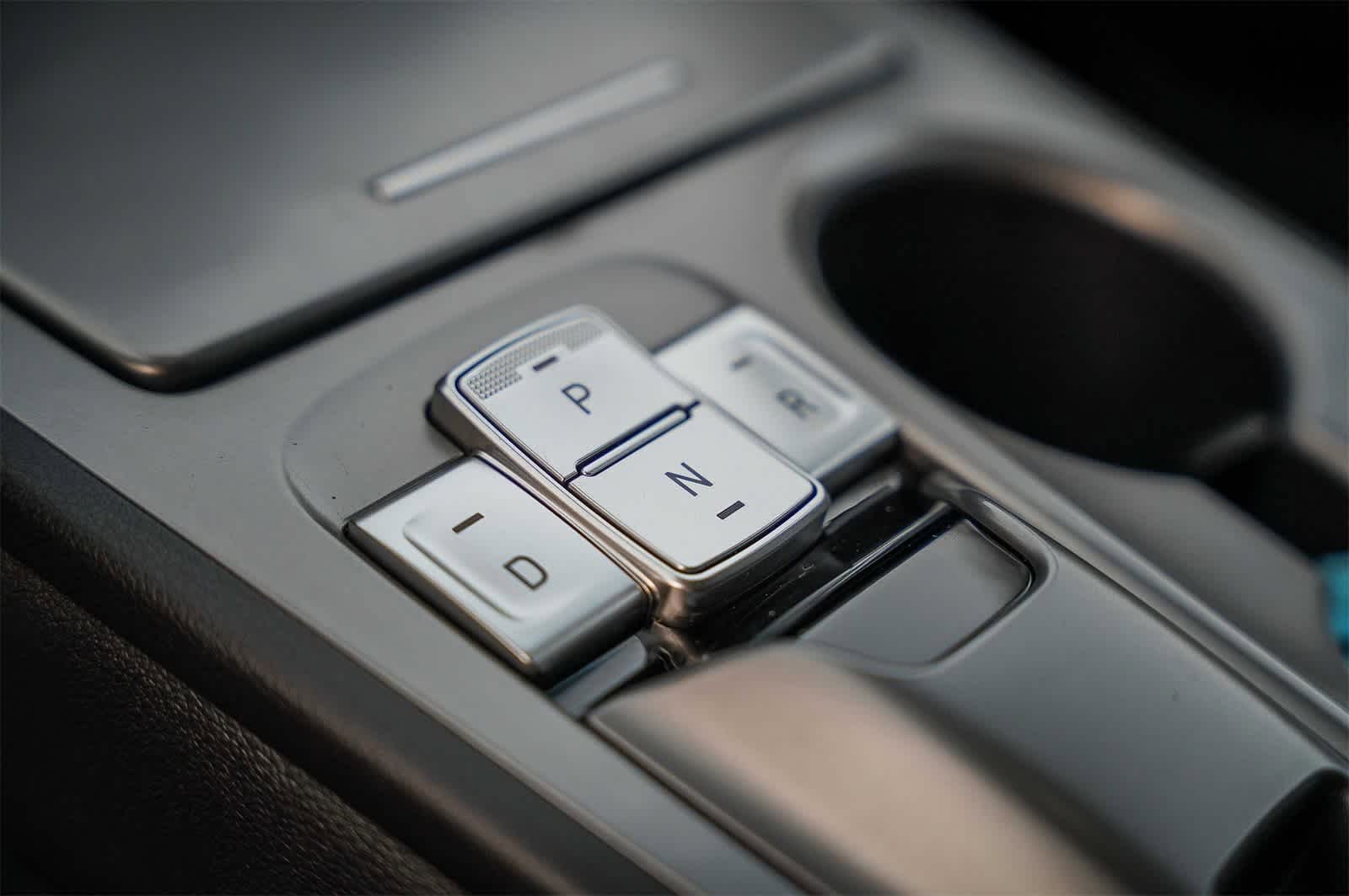 Certified 2022 Hyundai Kona Limited image 22