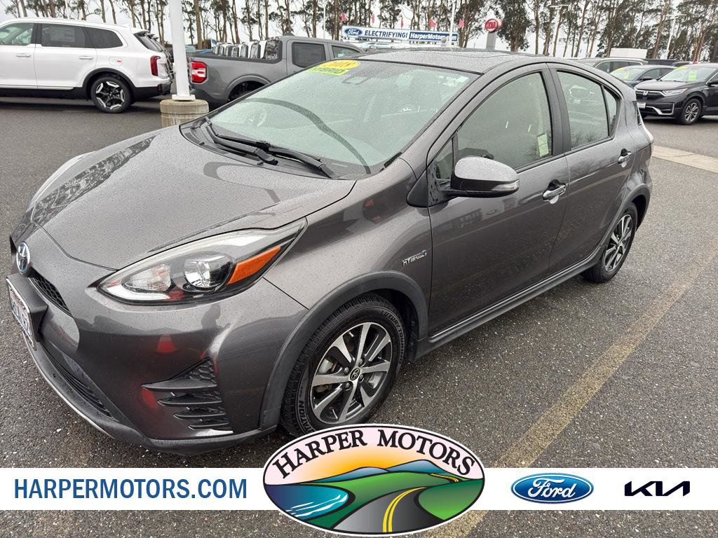 Used 2018 Toyota Prius C Three image 1