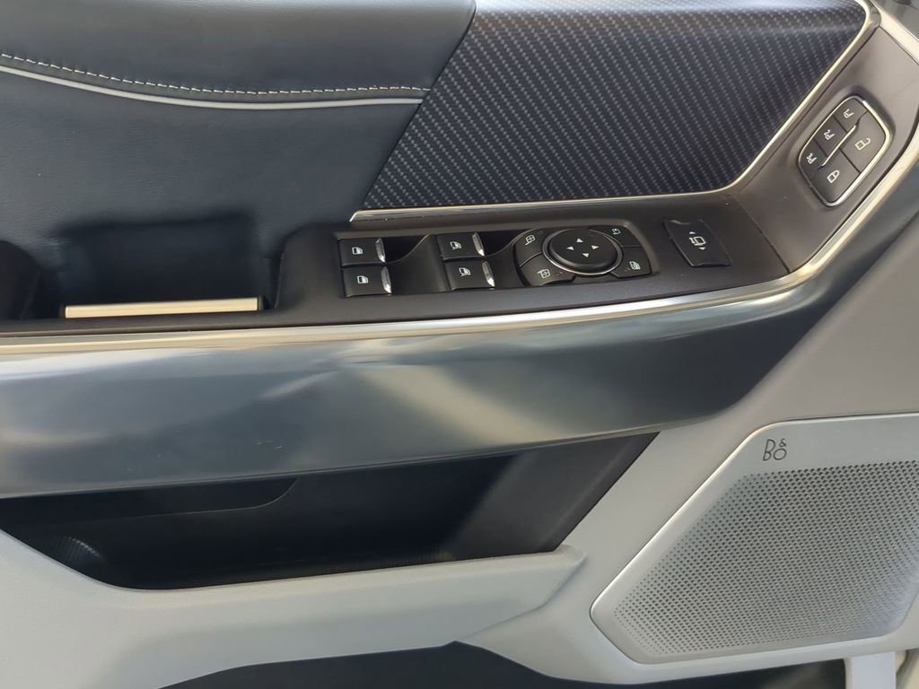 Used 2024 Ford F450 Limited w/ FX4 Off-Road Package image 13