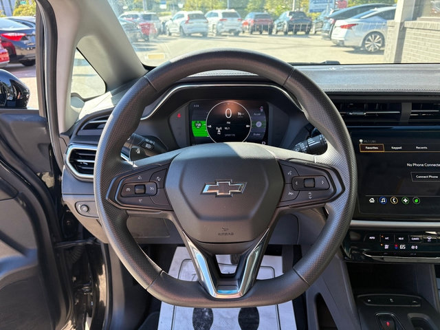 Used 2023 Chevrolet Bolt LT FWD image 19