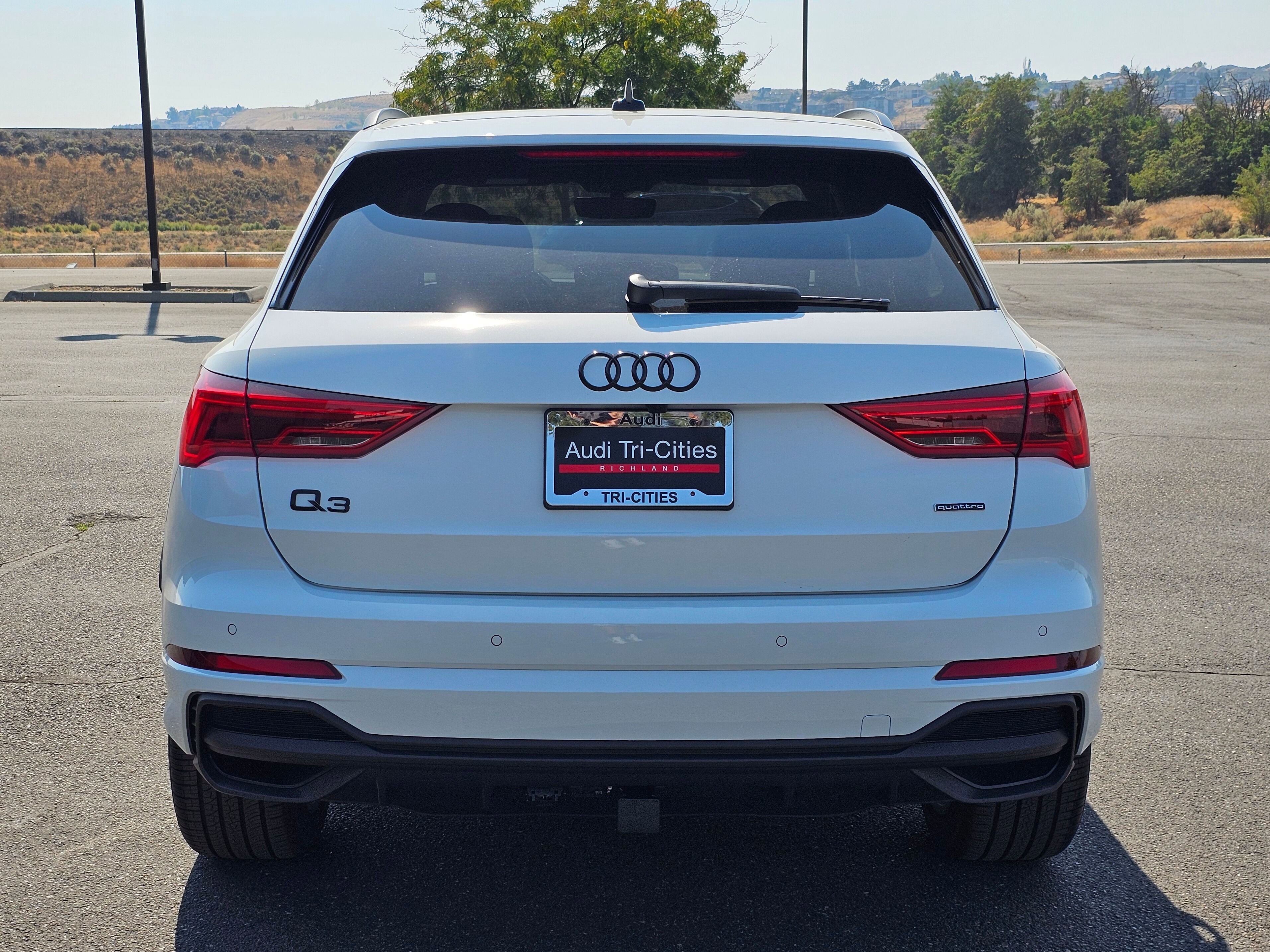 New 2025 Audi Q3 2.0T Premium image 5