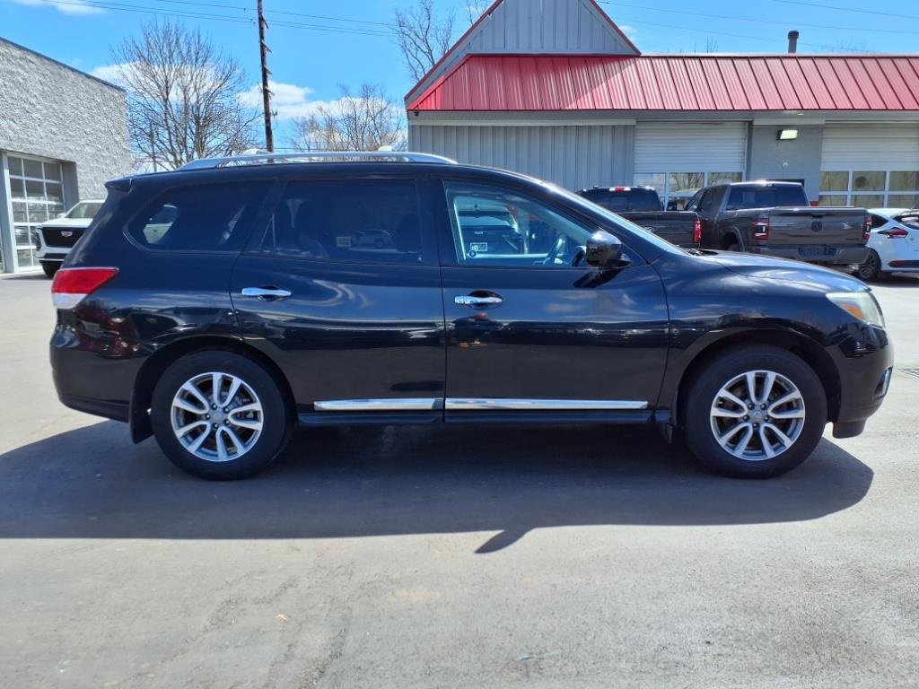 Used 2016 Nissan Pathfinder 4WD image 6