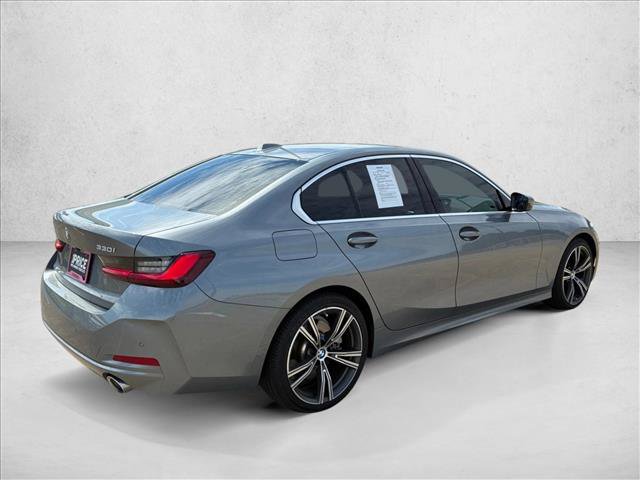 Used 2024 BMW 330i Sedan w/ Convenience Package RWD image 5