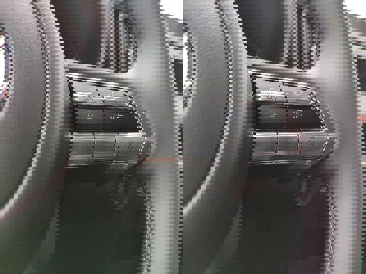 New 2025 MAZDA CX-50 Meridian Edition w/ Apex Package image 24