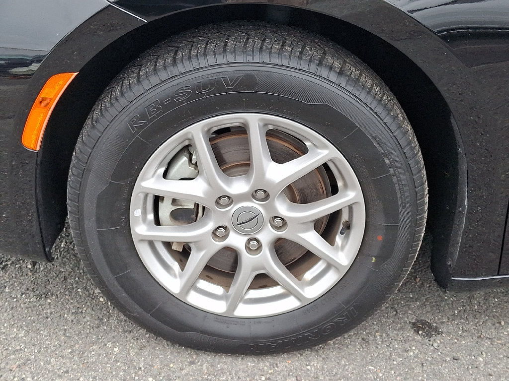 Used 2024 Chrysler Pacifica Touring-L FWD image 29
