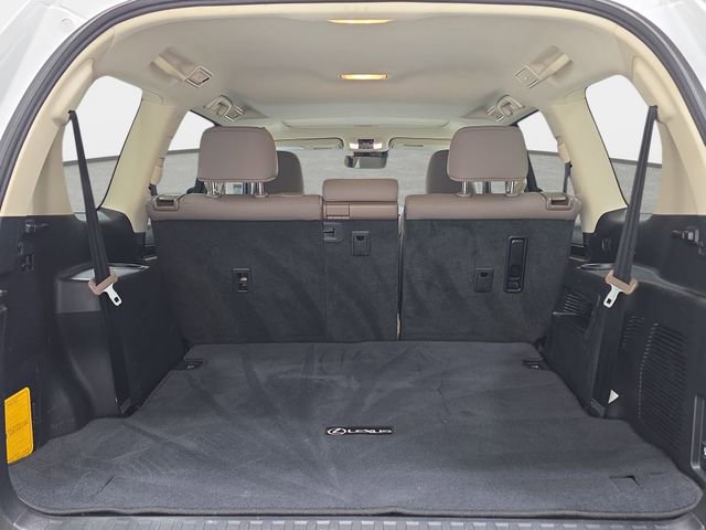 Used 2021 Lexus GX 460 Premium w/ Premium Package image 34