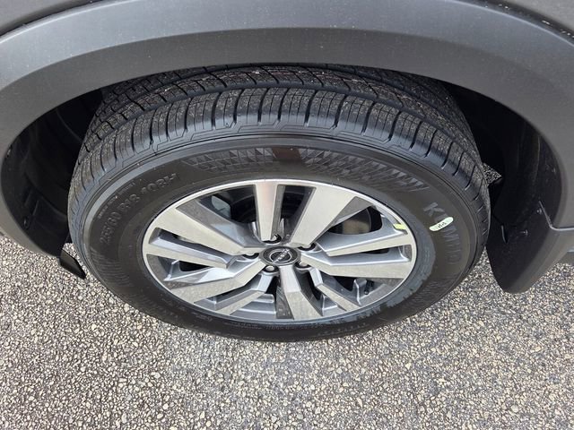 New 2026 Nissan Pathfinder SL image 18