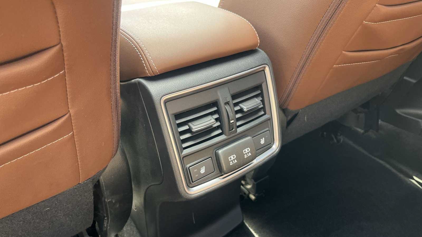 Used 2020 Subaru Forester Touring AWD/4WD image 36
