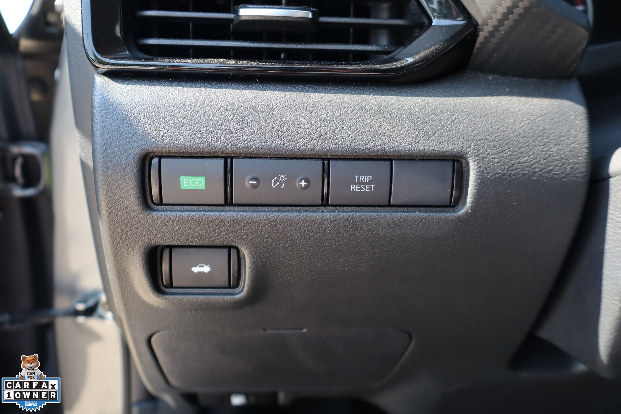Used 2023 Nissan Sentra SV FWD image 14