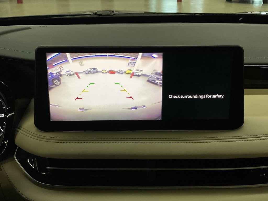 Used 2025 INFINITI QX60 Pure image 16