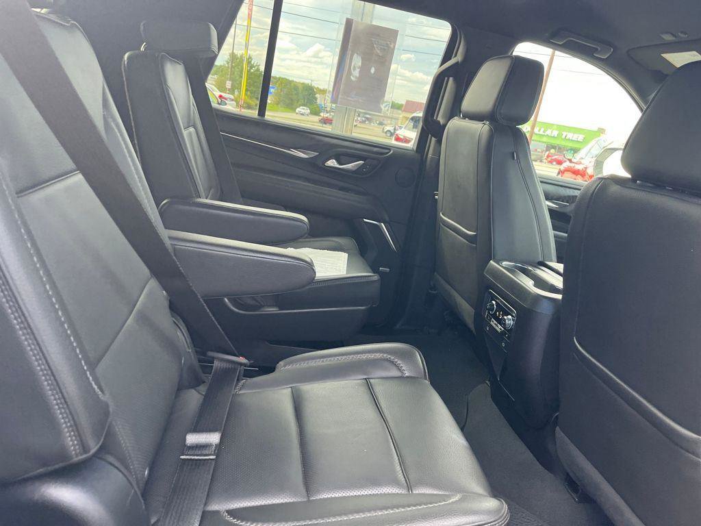 Used 2023 GMC Yukon Denali image 24