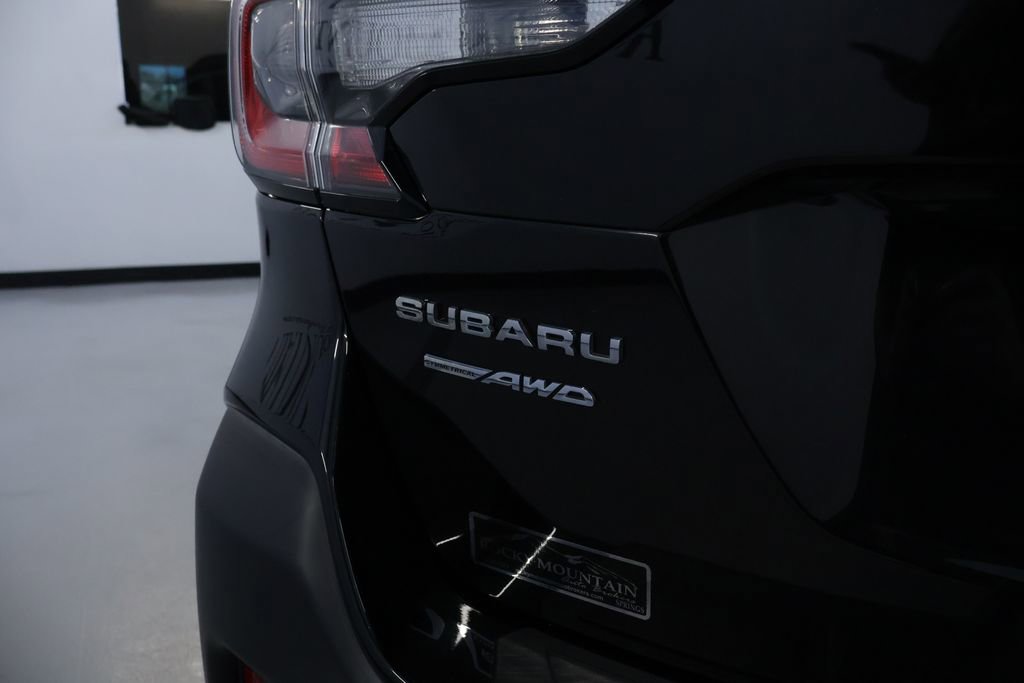 Used 2021 Subaru Outback Limited image 10