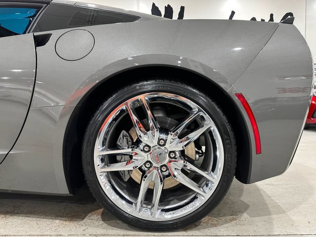 Used 2016 Chevrolet Corvette Stingray Coupe w/ 2LT Preferred Equipment Group RWD image 31