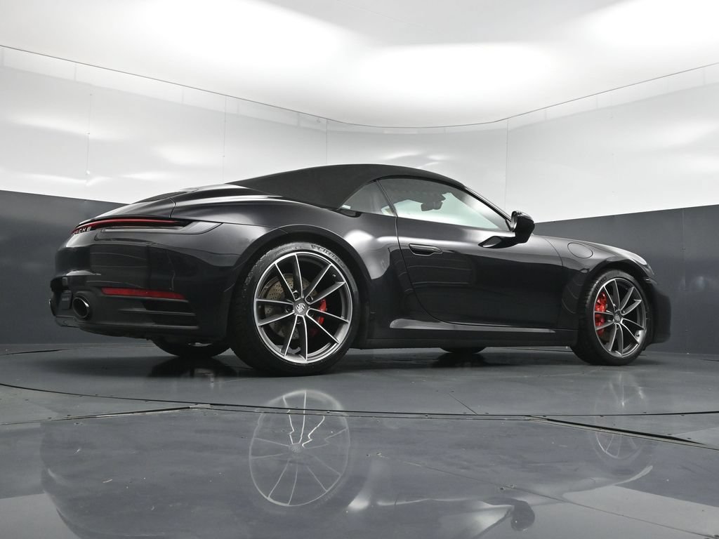 Certified 2020 Porsche 911 Carrera RWD image 27