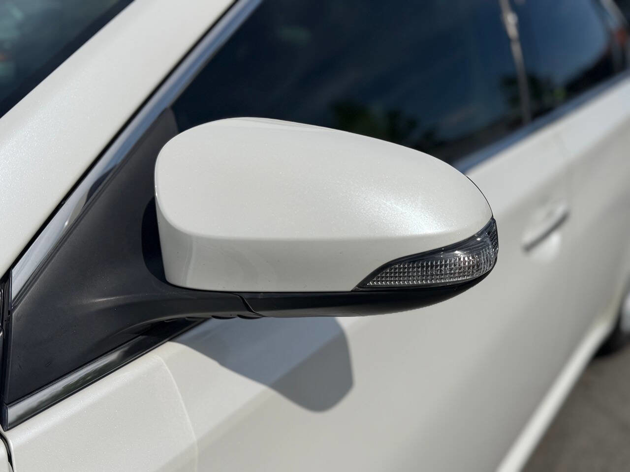 Used 2014 Toyota Avalon XLE Premium FWD image 37