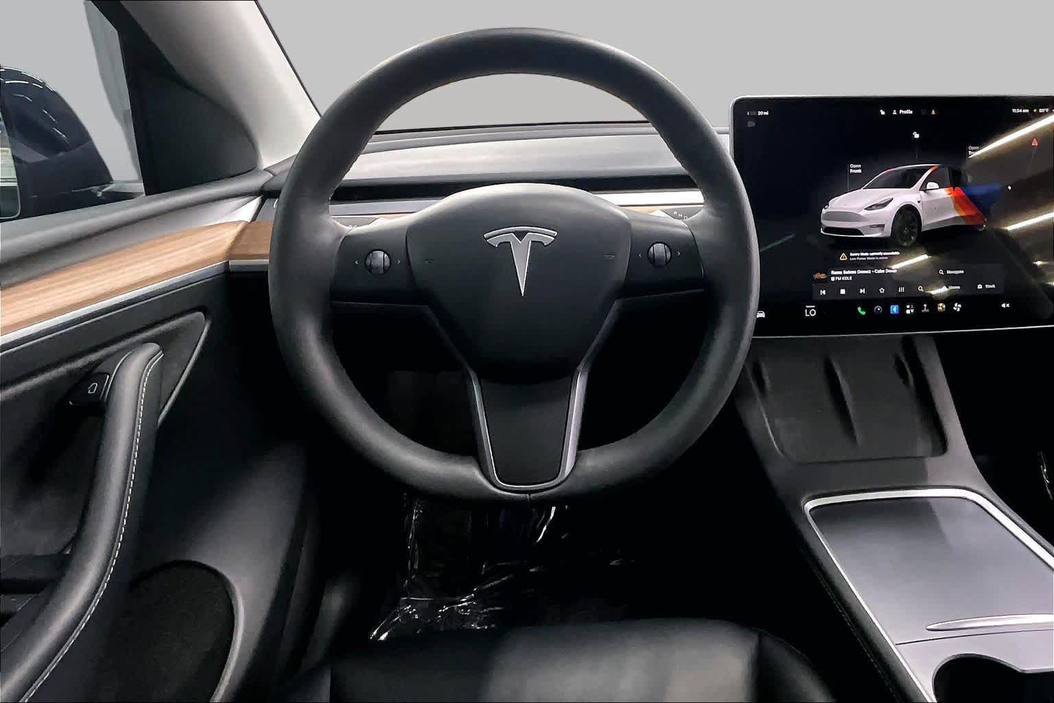 Used 2023 Tesla Model Y Long Range AWD/4WD image 5