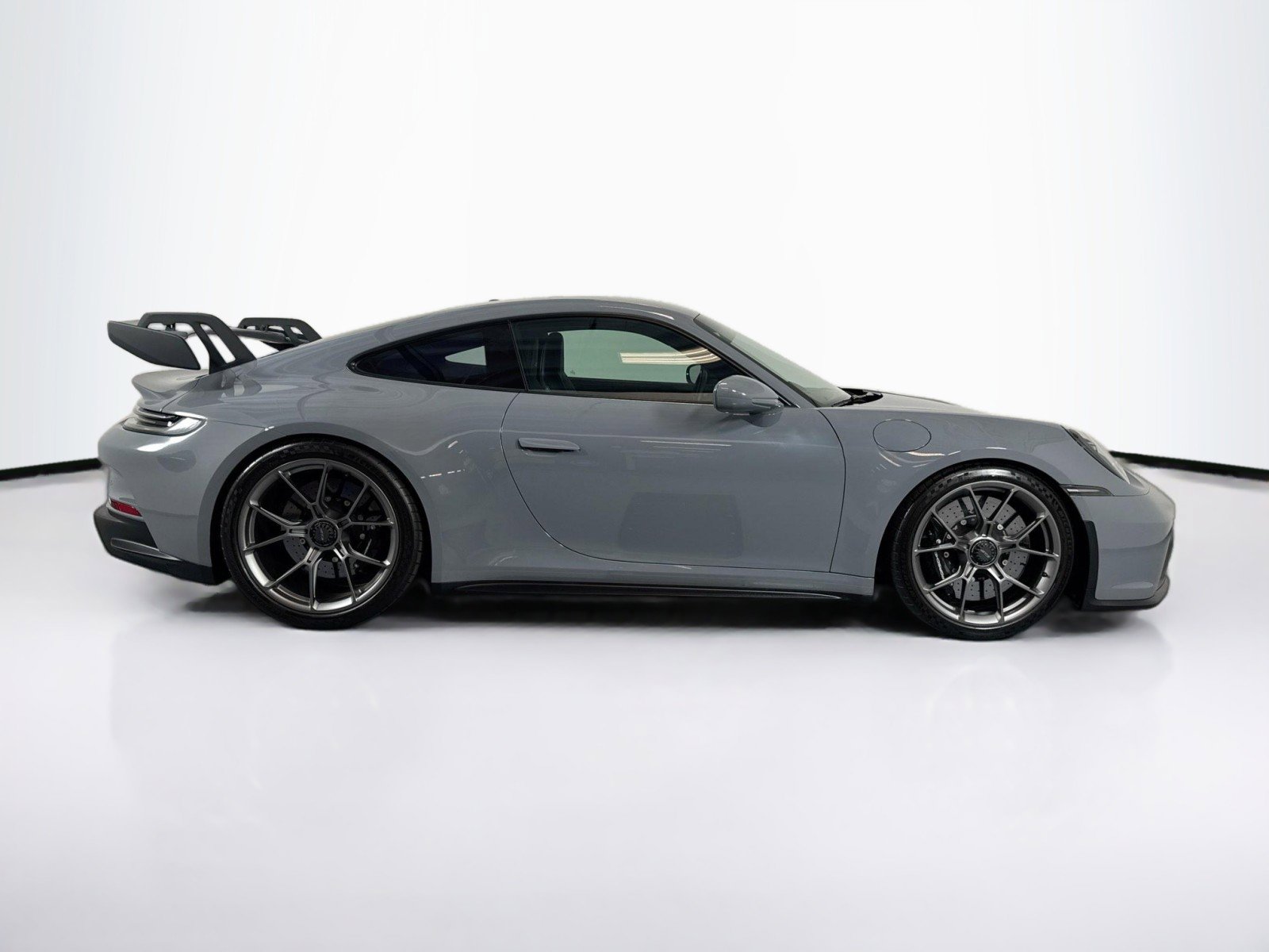 Certified 2024 Porsche 911 GT3 RWD image 8