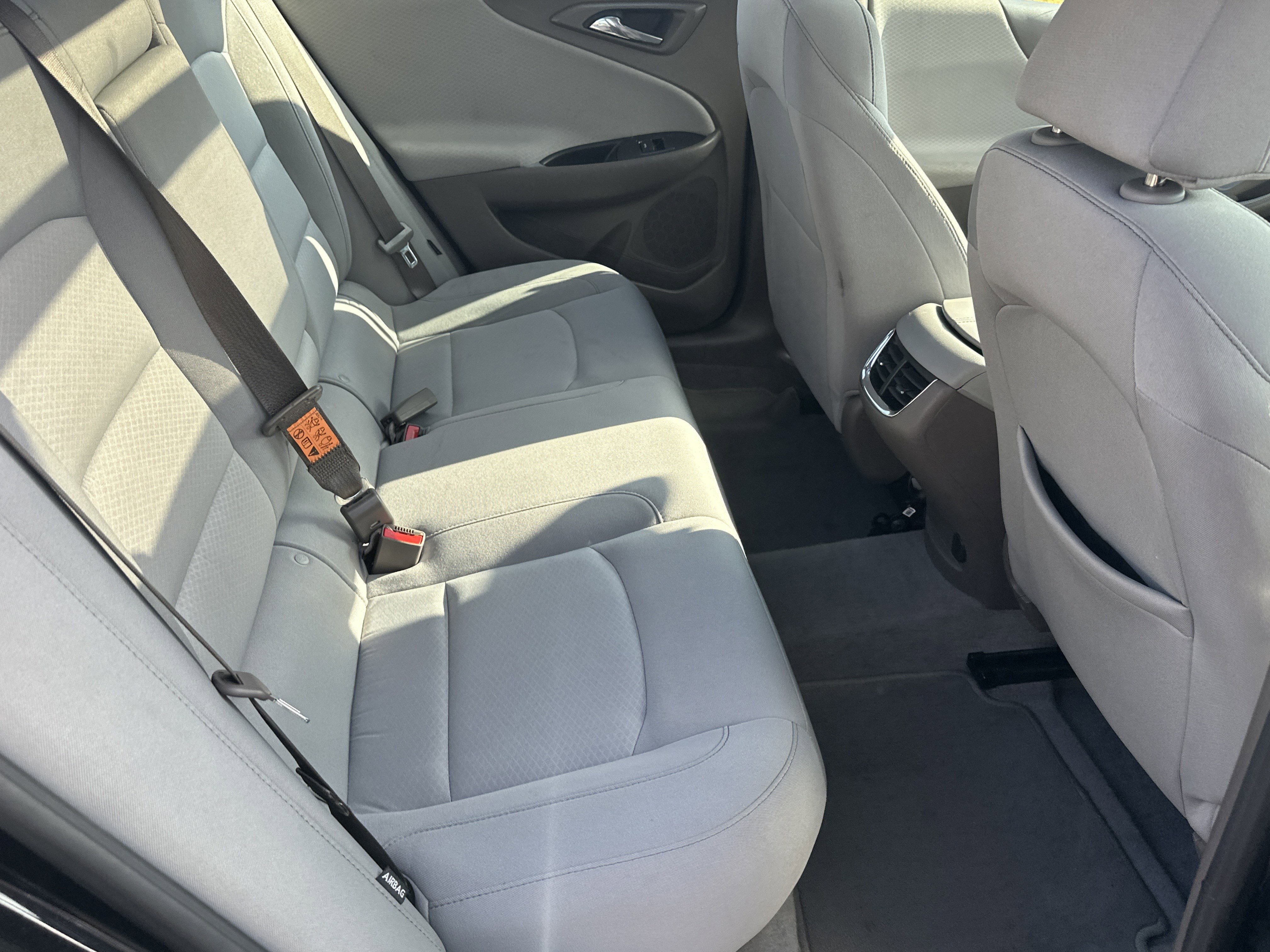 Used 2024 Chevrolet Malibu LT FWD image 15