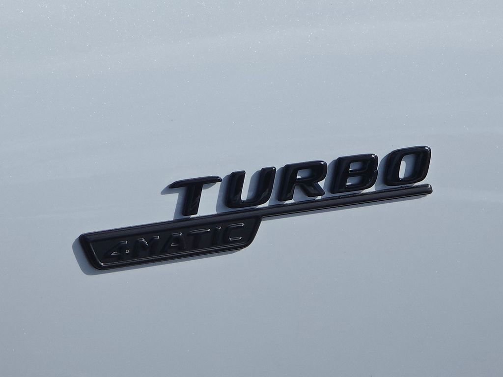 Used 2022 Mercedes-Benz CLA 35 AMG 4MATIC image 4