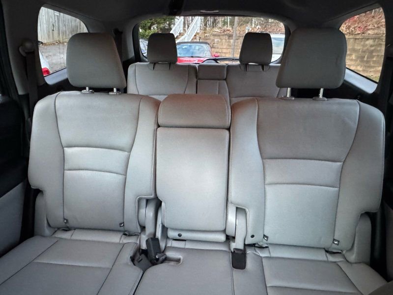 Used 2017 Honda Pilot EX-L image 23