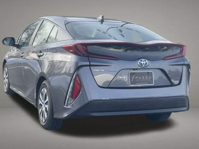 Used 2022 Toyota Prius Prime LE image 3
