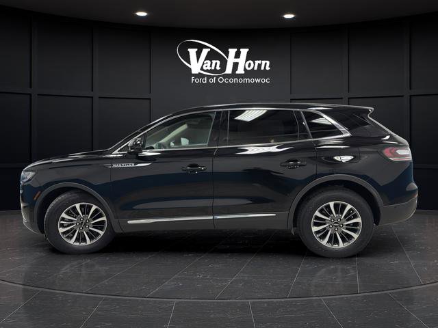 Used 2022 Lincoln Nautilus Reserve AWD/4WD image 4