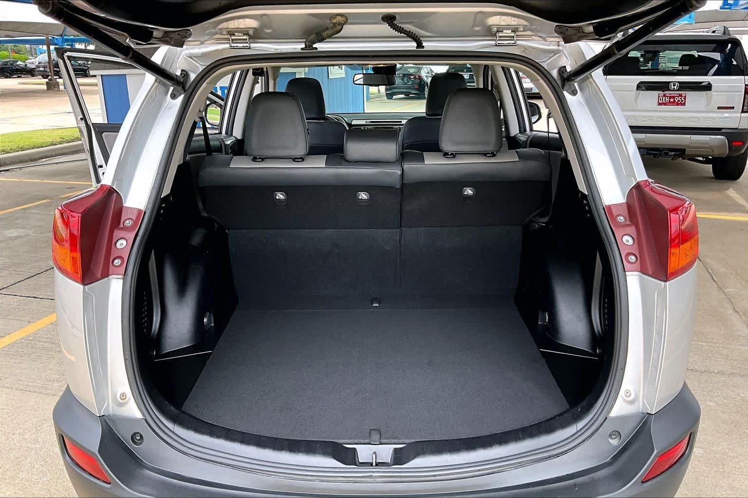 Used 2015 Toyota RAV4 Limited w/ Technology Package FWD image 34