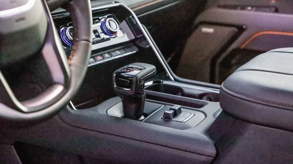 Used 2025 GMC Sierra 1500 AT4 image 19