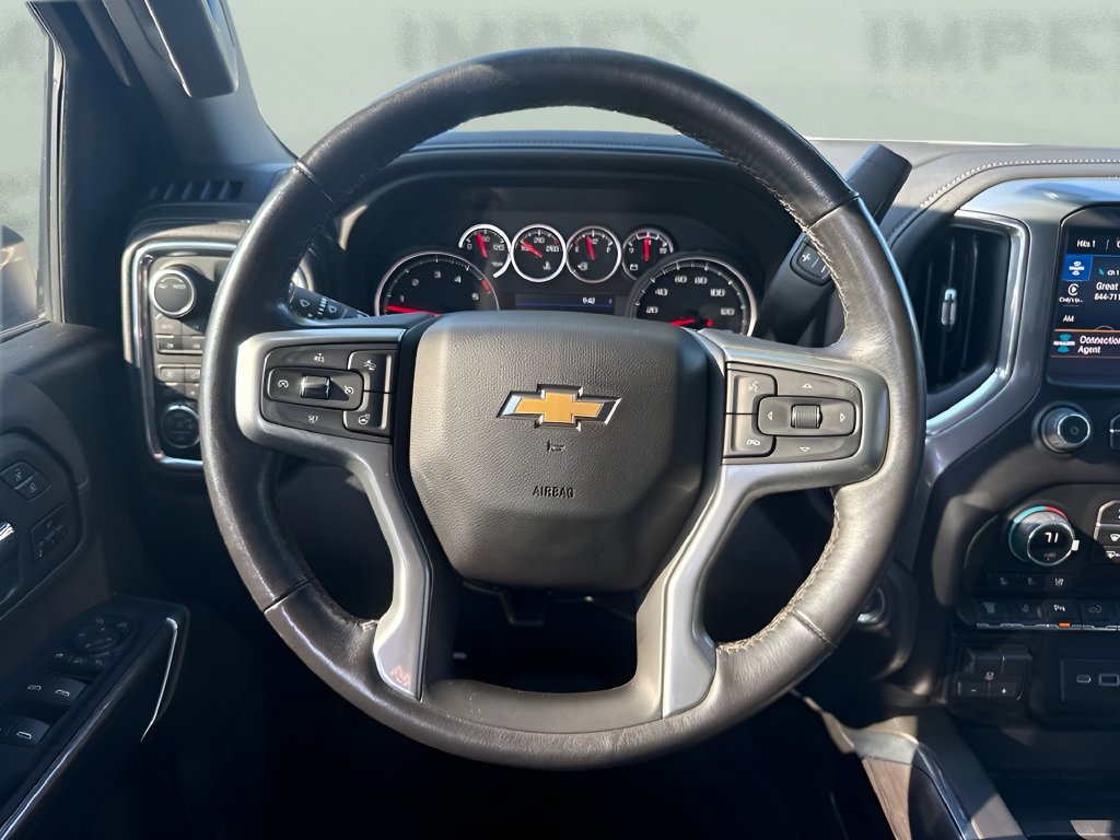 Used 2022 Chevrolet Silverado 2500 LTZ w/ LTZ Plus Package AWD/4WD image 16
