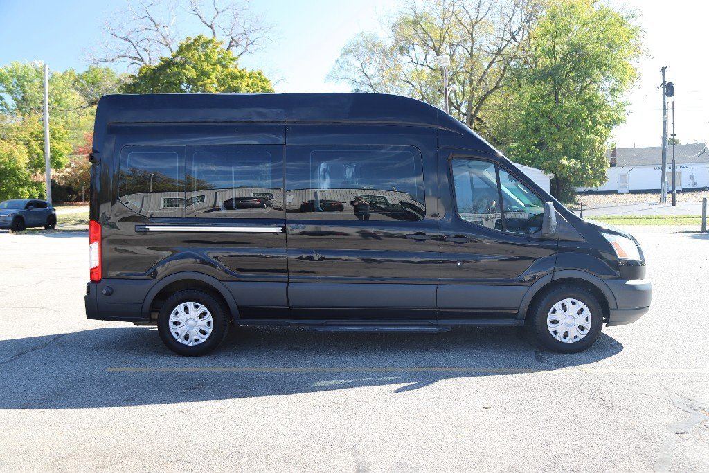 Used 2016 Ford Transit 350 XLT image 10