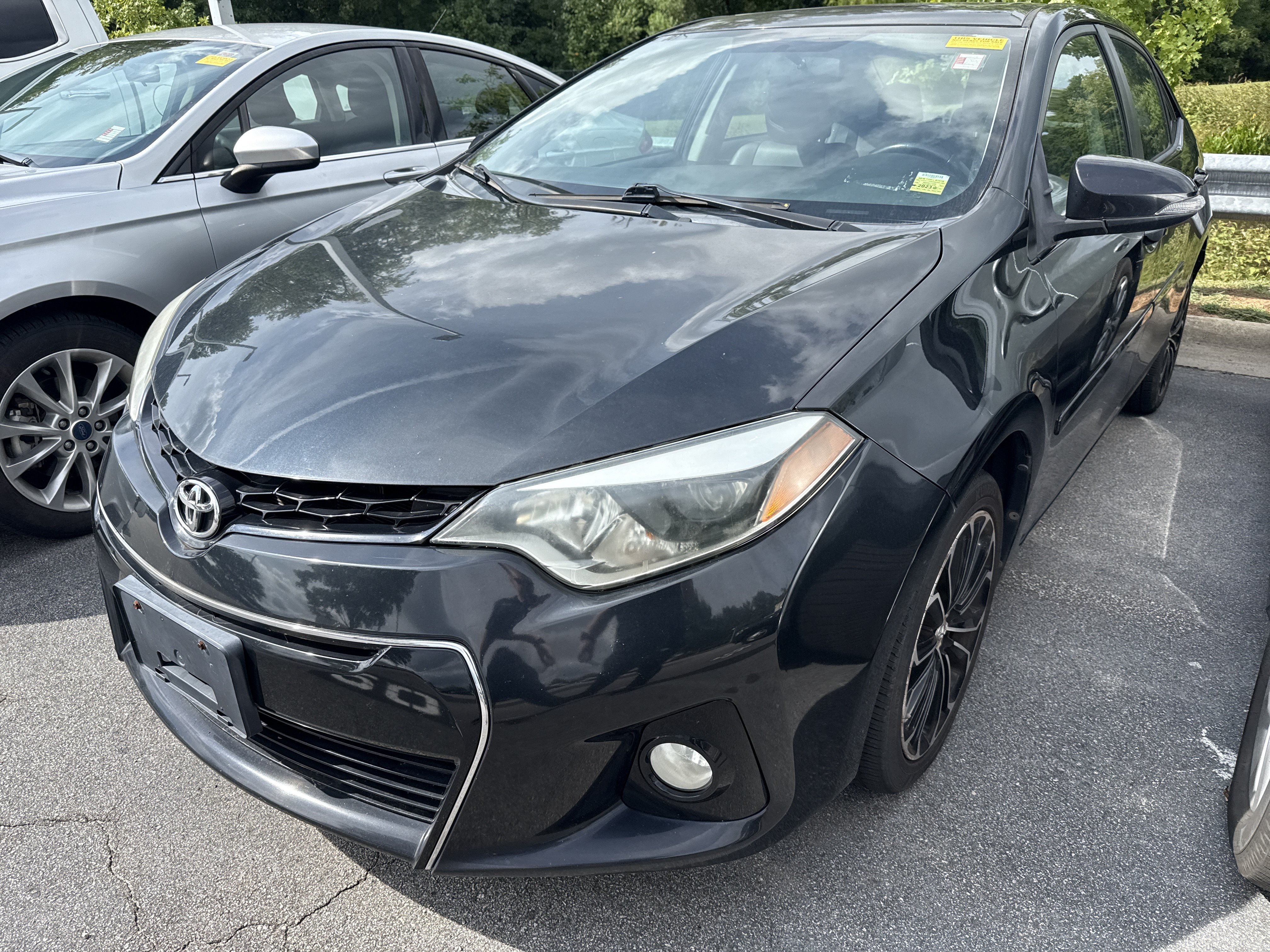 Used 2015 Toyota Corolla S Premium FWD image 5