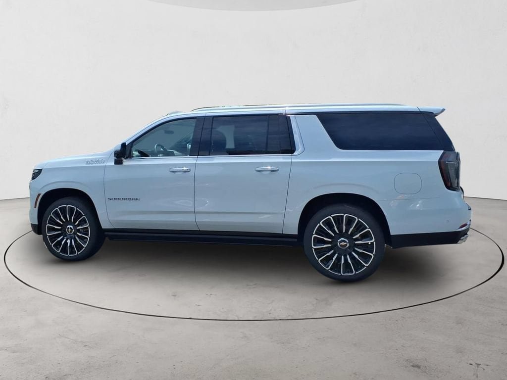 New 2026 Chevrolet Suburban High Country w/ LPO, Illumination Package AWD/4WD image 6