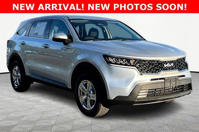 Used 2022 Kia Sorento LX