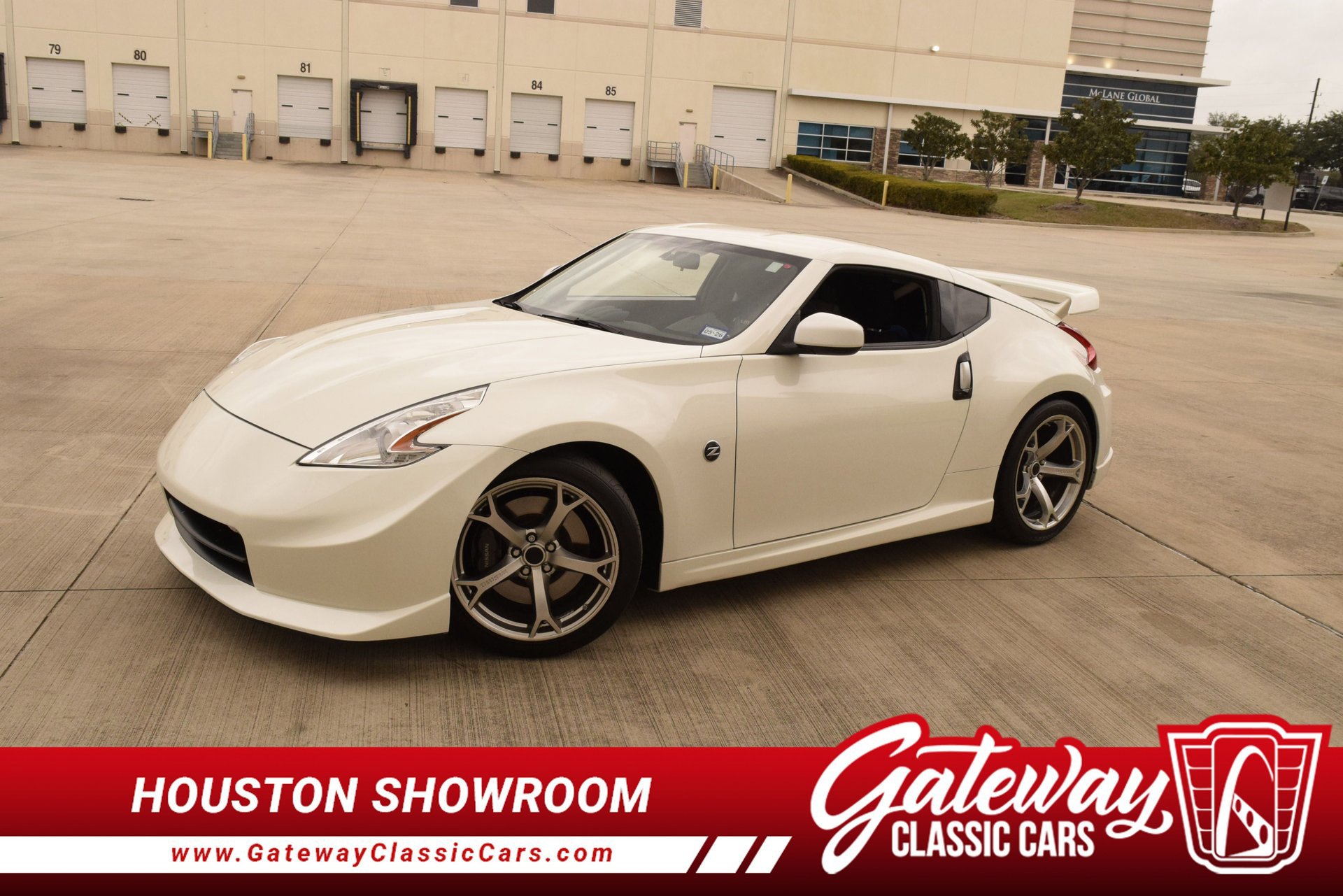 Used 2009 Nissan 370Z NISMO image 1