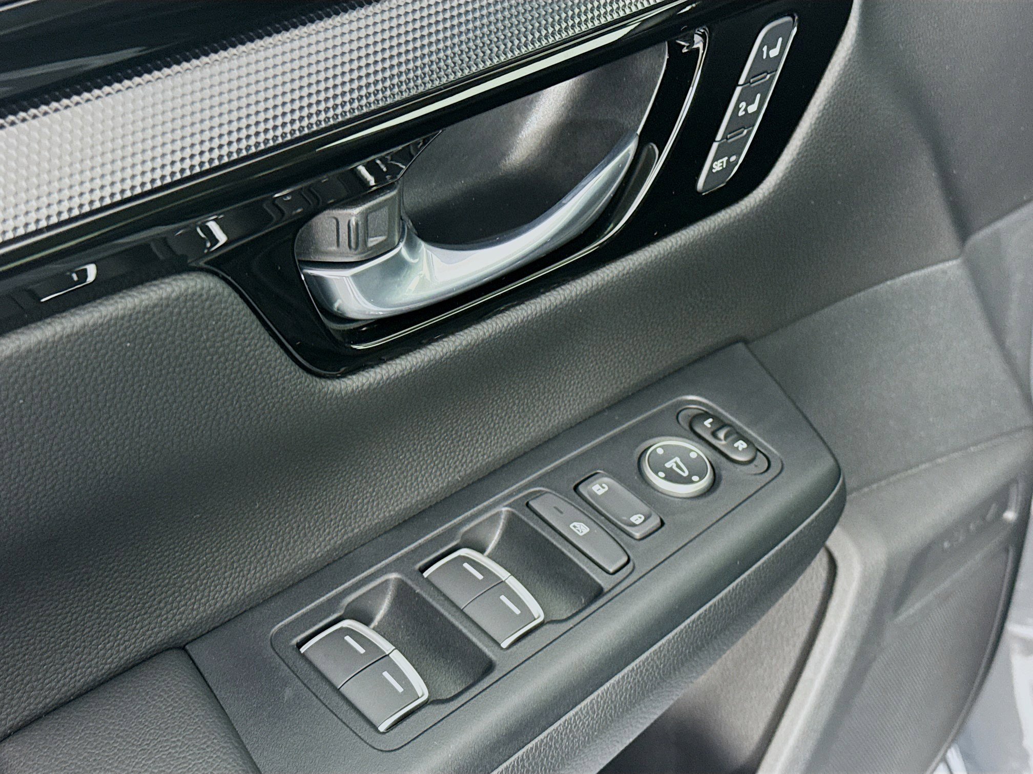 New 2026 Honda CR-V EX-L image 17