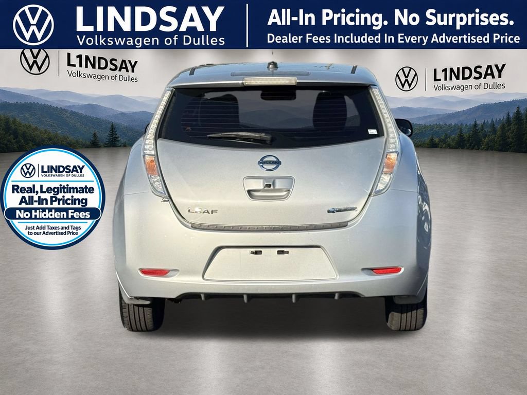Used 2017 Nissan Leaf SL w/ Premium Package FWD image 6