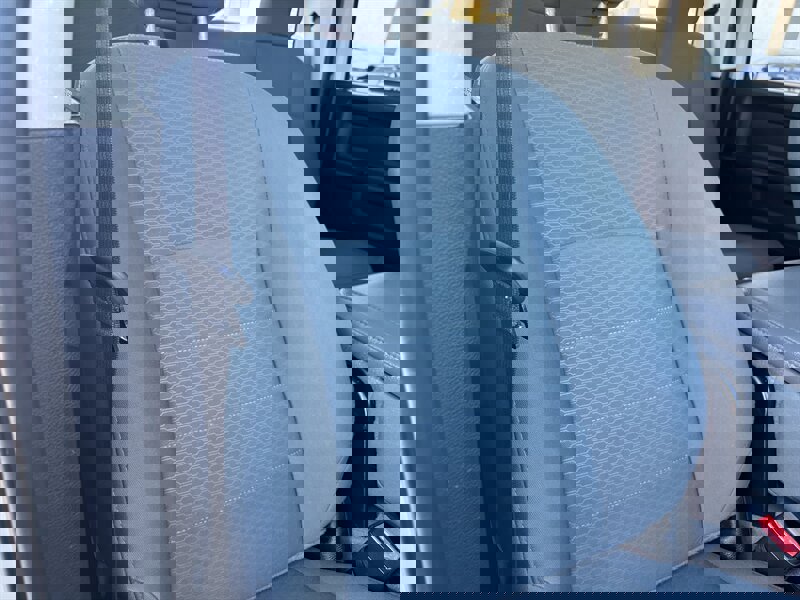 Used 2015 RAM 2500 Tradesman w/ Chrome Appearance Group image 32