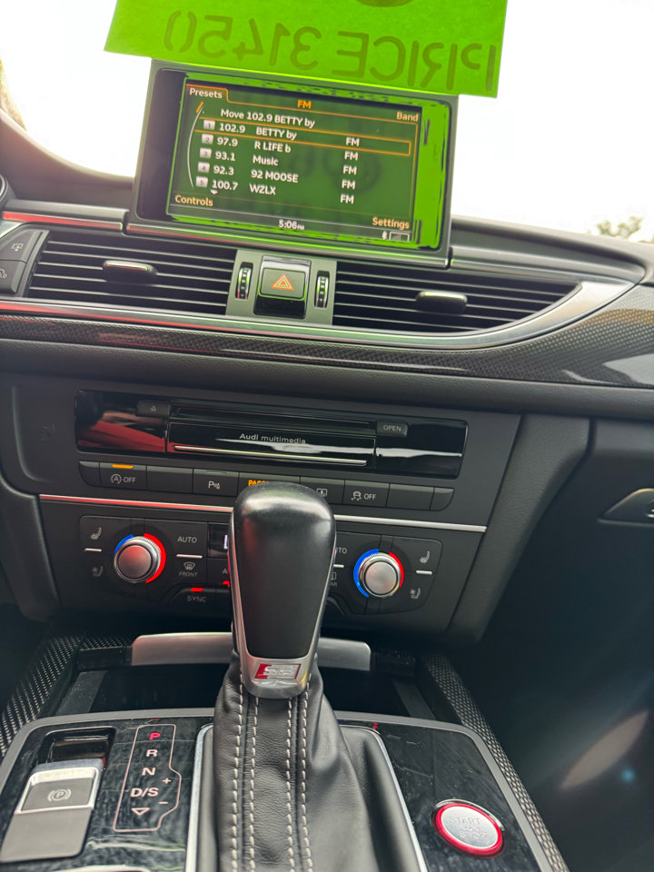 Used 2016 Audi S6 Prestige w/ Prestige Package image 12