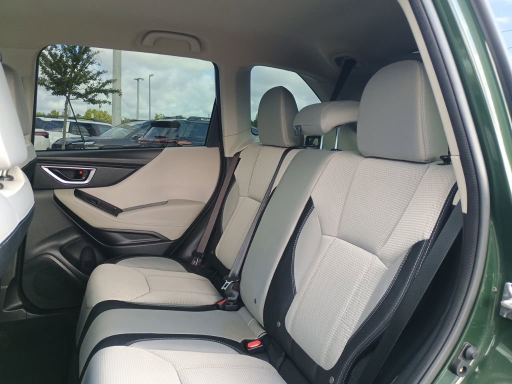Certified 2023 Subaru Forester AWD/4WD image 16